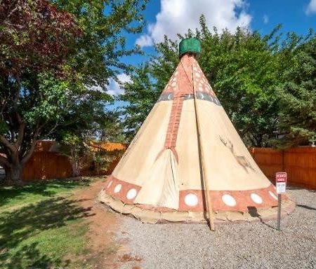 摩押 Ok Rv Park Family Tipi Ok1酒店 外观 照片