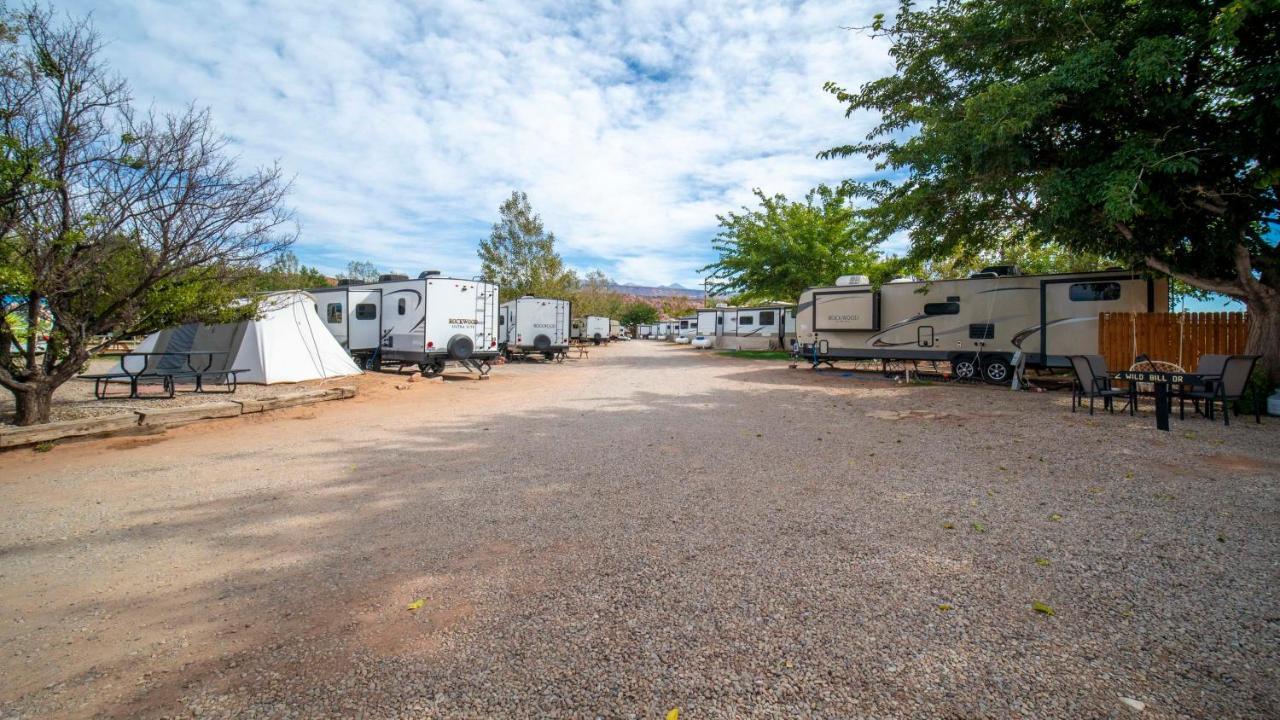 摩押 Ok Rv Park Family Tipi Ok1酒店 外观 照片