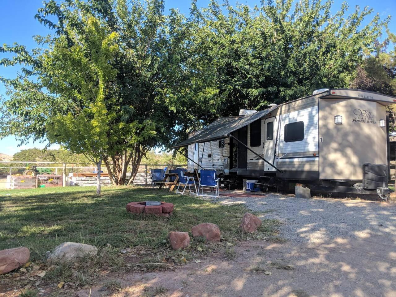 摩押 Ok Rv Park Family Tipi Ok1酒店 外观 照片